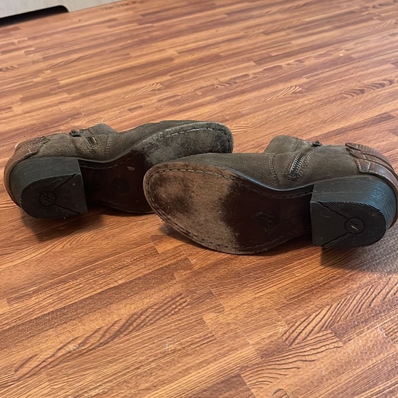 Hand crafted In Portugal Suede booties size 36 - Picture 6 of 6